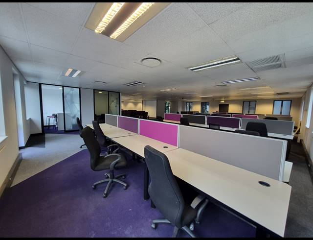 344M² OFFICE TO LET IN SANDTON CENTRAL